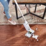 Shark QM250WH VACMOP Pro Cordless Hard Floor Vacuum Mop with Disposable Pad (White)