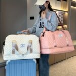 Luxurious Oversized Duffel Bag - Stylish & Durable with Waterproof Compartment, Multi-Functional Carry - Image 2